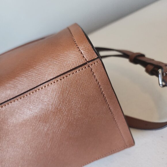 Marc Jacobs Satchel/Crossbody "LIKE NEW" - Picture 10 of 16